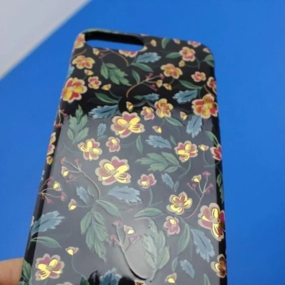 NEW iPhone 7 Plus / iPhone 8 Plus Floral case